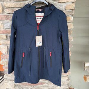 Hunter Florence Soft-shell Hooded Adjustable Drawcord Zip Front Jacket Med NWT